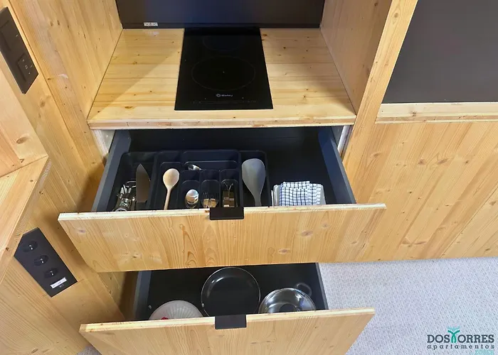 Daire Minimal Mudejar Eco Friendly By Dos Torres